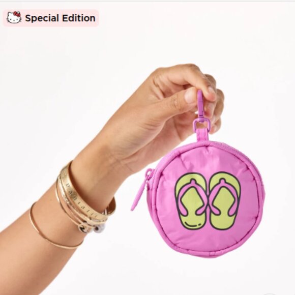 Aloha Collection Cutie Set Icons Hello Kitty NWT - Picture 5 of 6